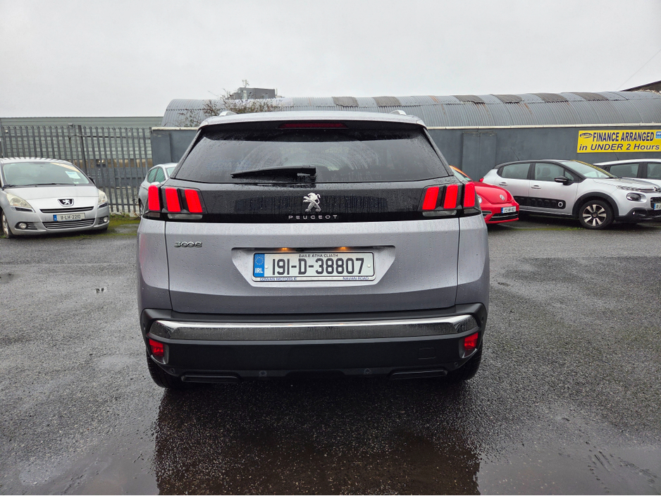 2019 Peugeot 3008 ALLURE 1.2 **  IRISH CAR ** HIGH SPEC MODEL ** REVERSE CAMERA ** HALF LEATHER ** ANDROID AUTO/APPLE CARPLAY ** LANE ASSIST **  2 KEYS ** €17,995