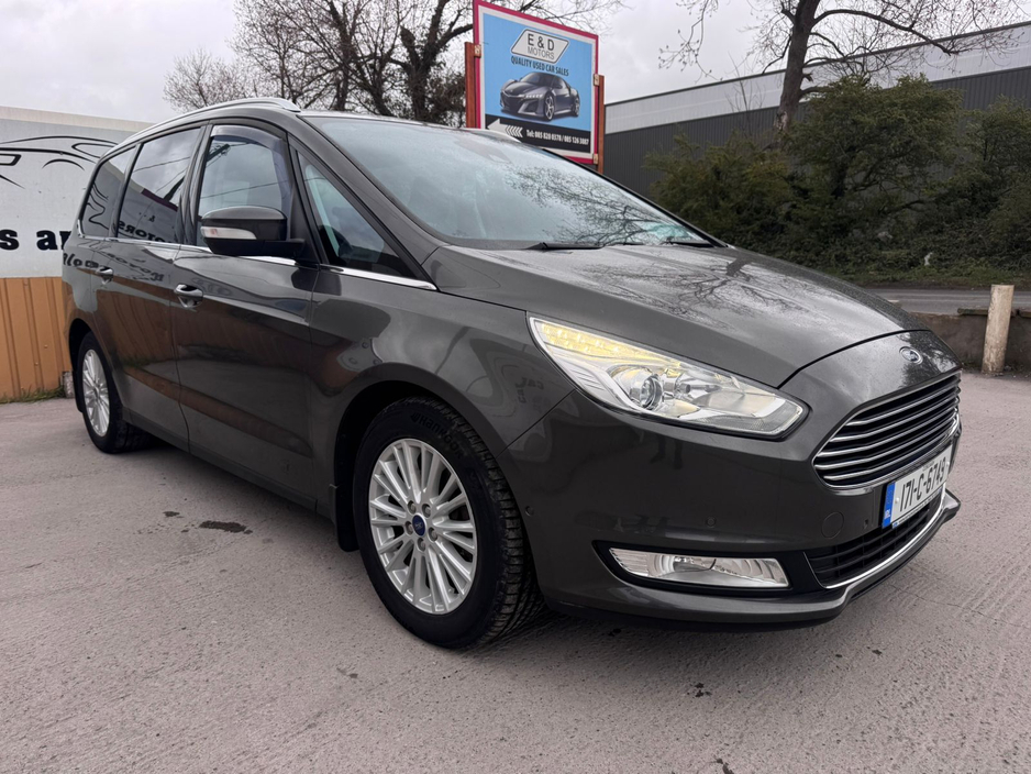 2017 Ford Galaxy - image 10