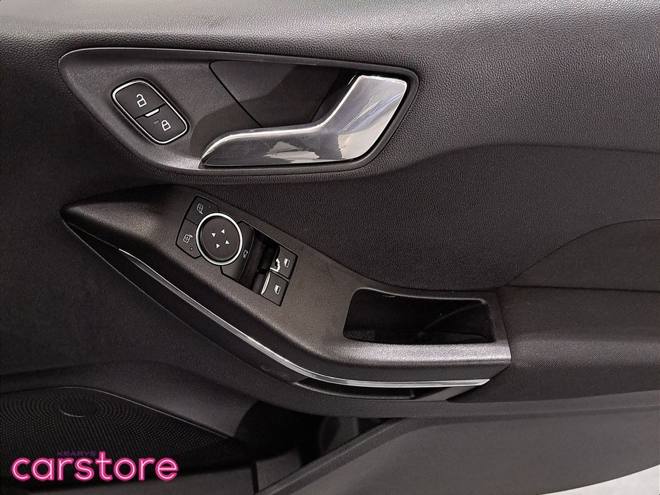 2019 Ford Fiesta - image 17