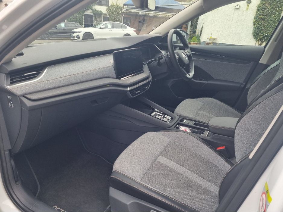 2024 Skoda Octavia - image 11