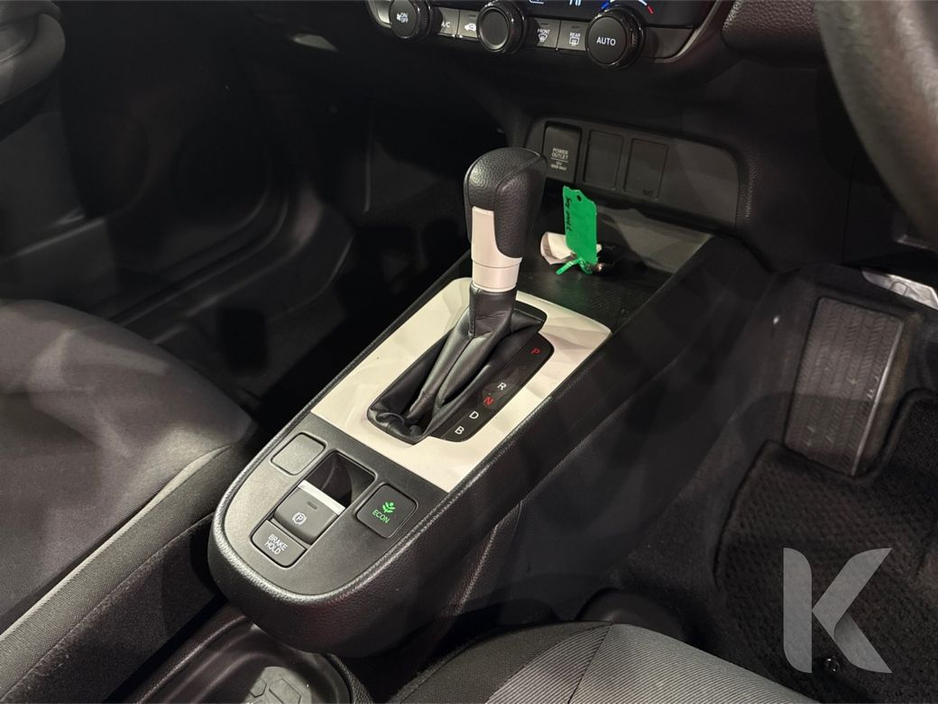 2023 Honda Fit - image 20