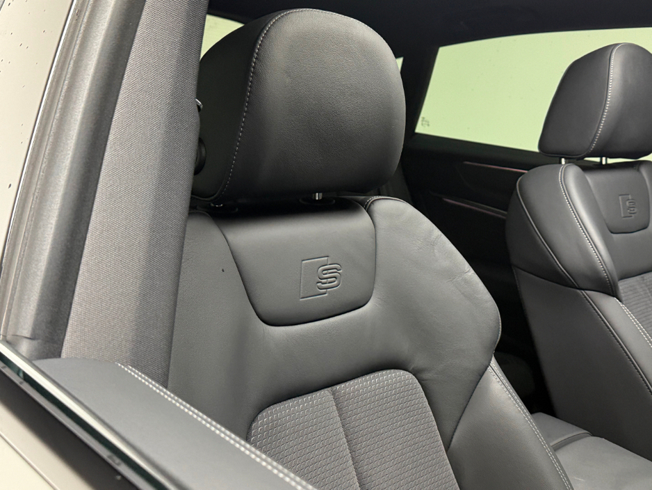 2025 Audi A7 50 TFSI E S LINE BLK ED QUATTRO *PAN ROOF* €79,990