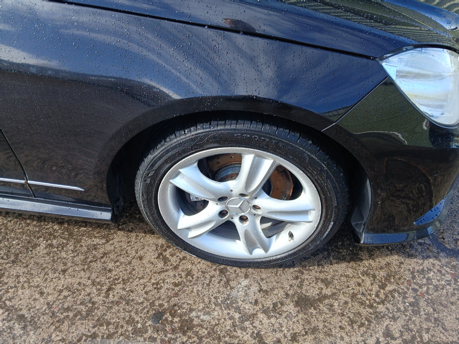 2012 Mercedes-Benz E Class - image 17