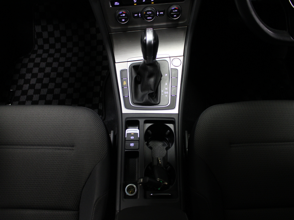 2017 Volkswagen Golf 1.2 TSI COMFORTLINE €16,450