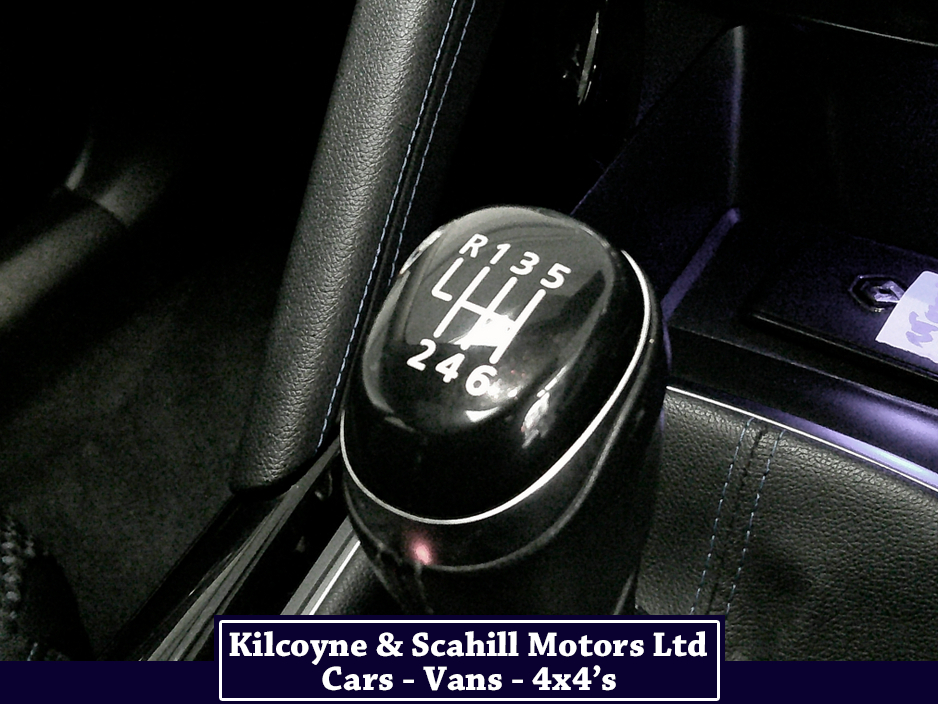 2021 Renault Kadjar - image 25