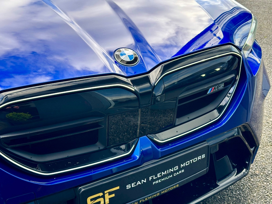 2025 BMW M5 - image 25