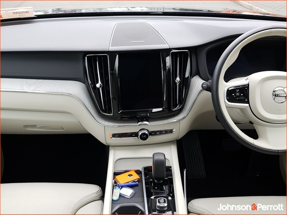 2025 Volvo XC60 T6 350 bhp AWD PHEV Plus Bright (Three Year Volvo Selekt Warranty + Two Year Volvo Service Plan) €67,900