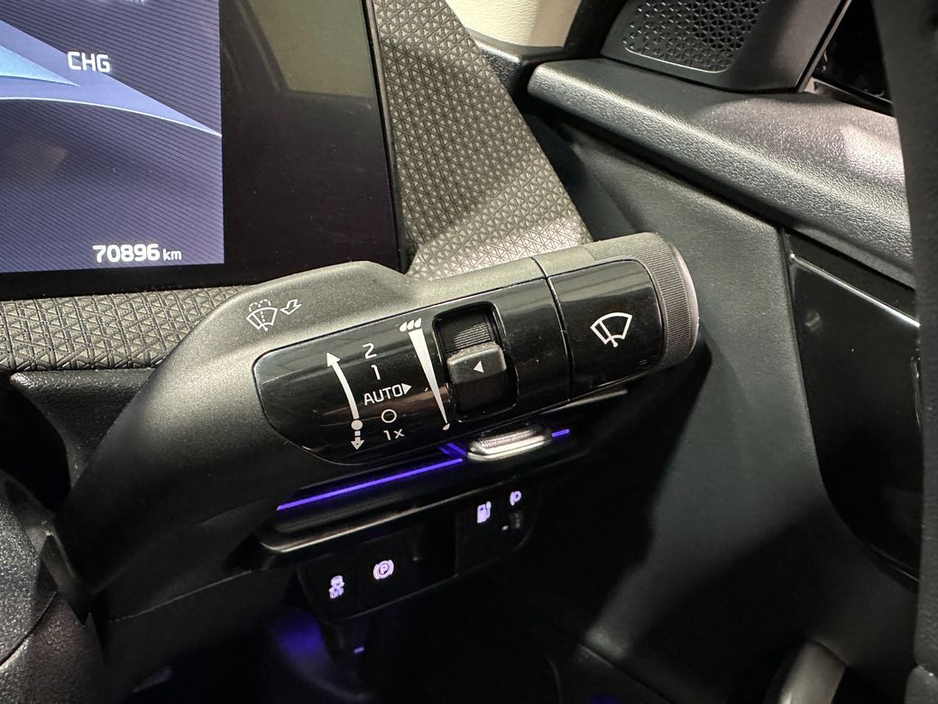 2022 Kia EV6 - image 16