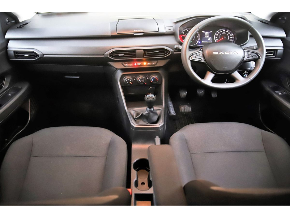 2023 Dacia Sandero - image 32