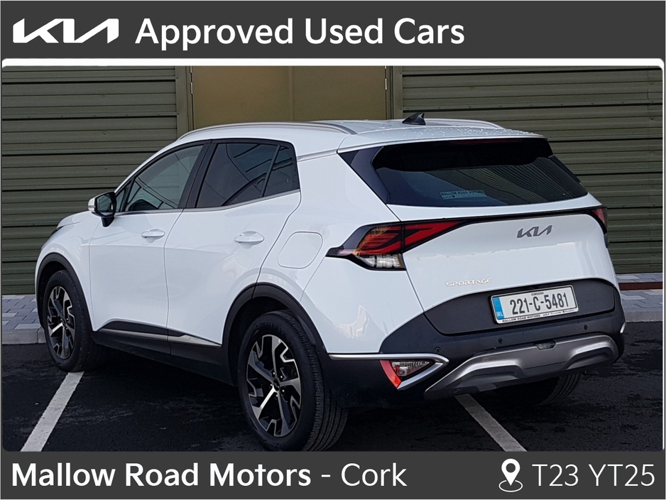 2022 Kia Sportage - image 3