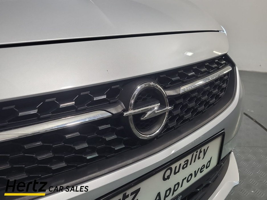 2023 Opel Corsa - image 9