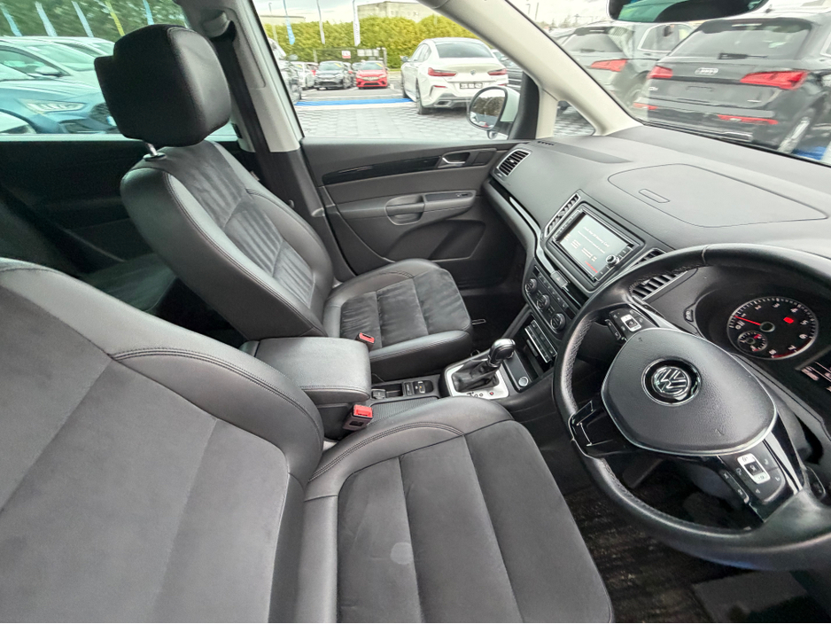 2019 Volkswagen Sharan - image 16