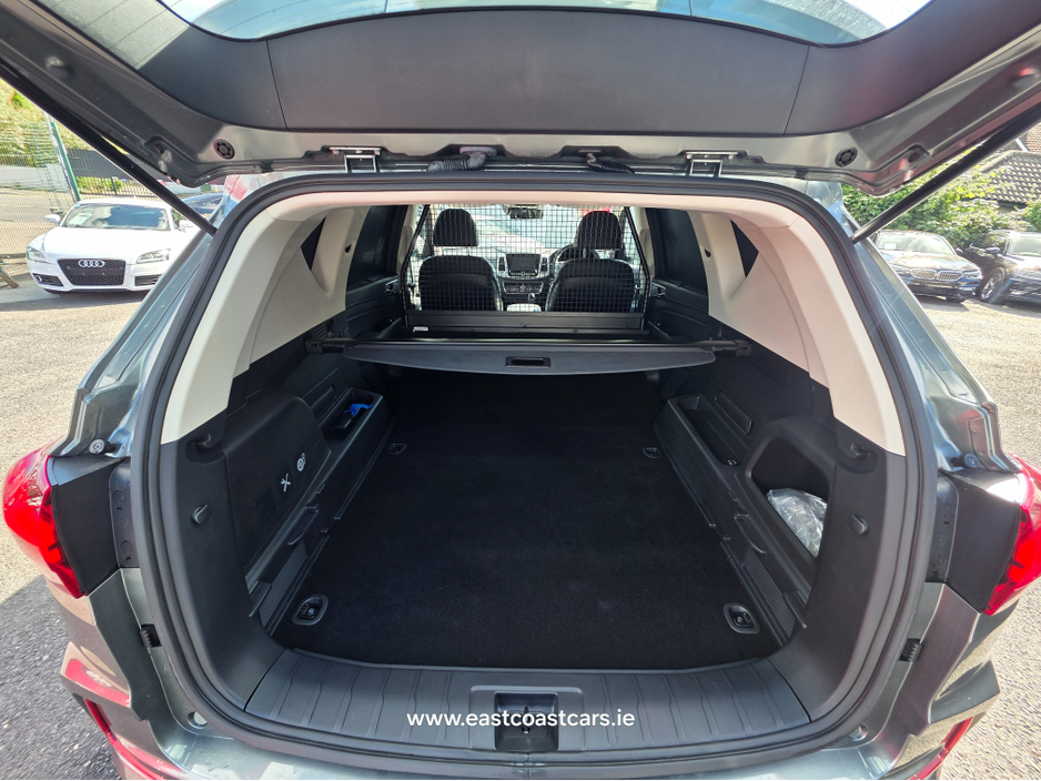 2025 Ssangyong Rexton ( 2 SEATER COMMERCIAL ) MUST BE SEEN ALL MUST BE SEEN ALL NEW REXTON ELX 206BHP 8 SPEED AUTO ** UPGRADED QUILTED LEATHER SEATS / DASH *5 YEARS WARRANTY ** AVAILIBLE NOW AT EAST COAST €38,950