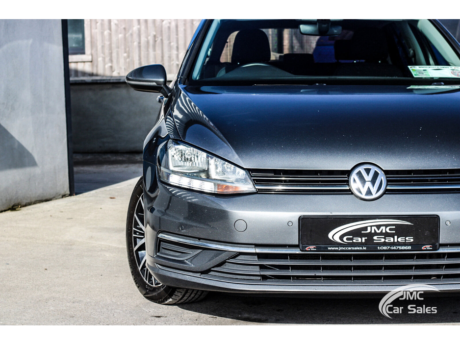 2018 Volkswagen Golf - image 7