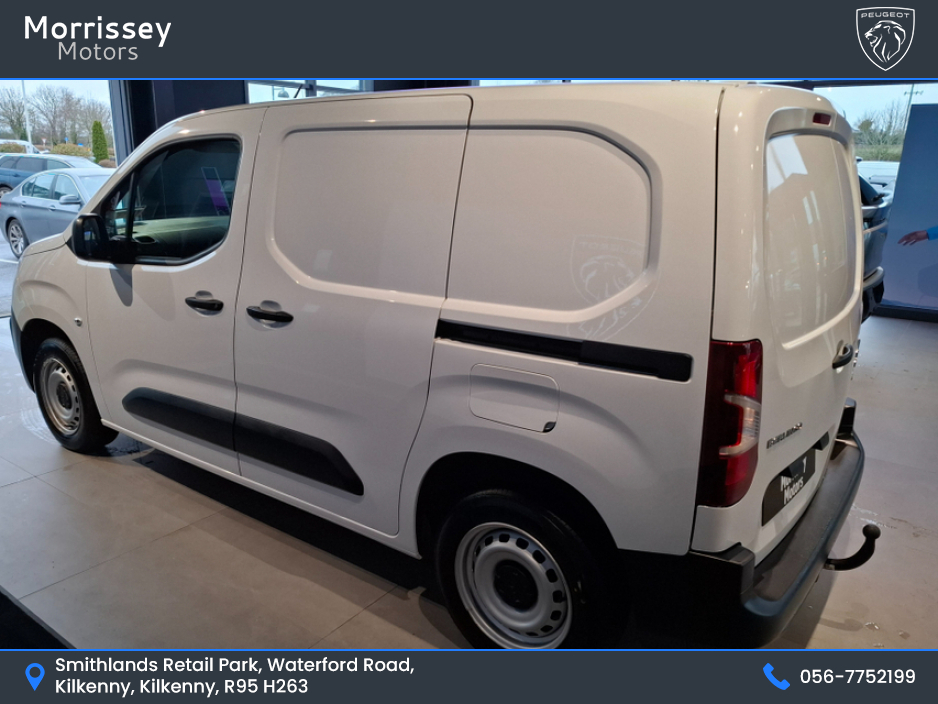 2023 Citroen Berlingo - image 5