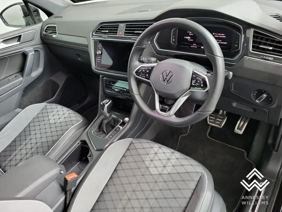2023 Volkswagen Tiguan Tiguan R-Line Tsi Phev €38,950