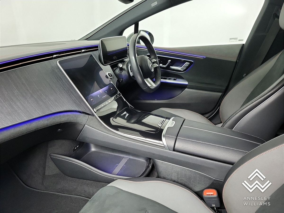2024 Mercedes-Benz EQE - image 13