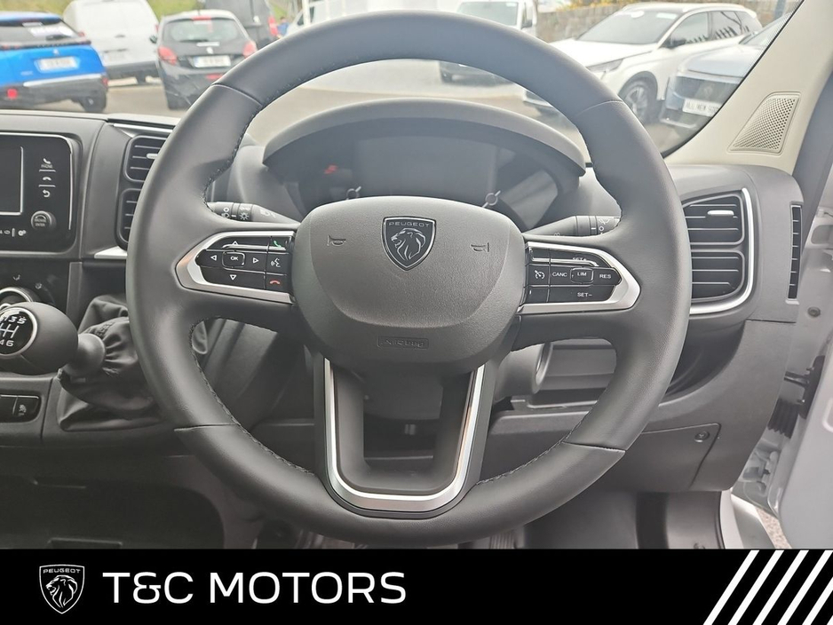 2026 Peugeot Boxer L2 H1 2.2 DIESEL *PLY LINED* Price is Ex Vat €32,350