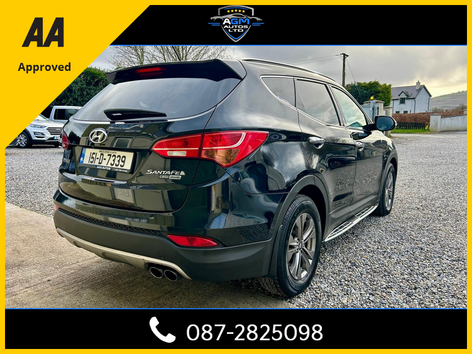 2015 Hyundai Santa Fe - image 4