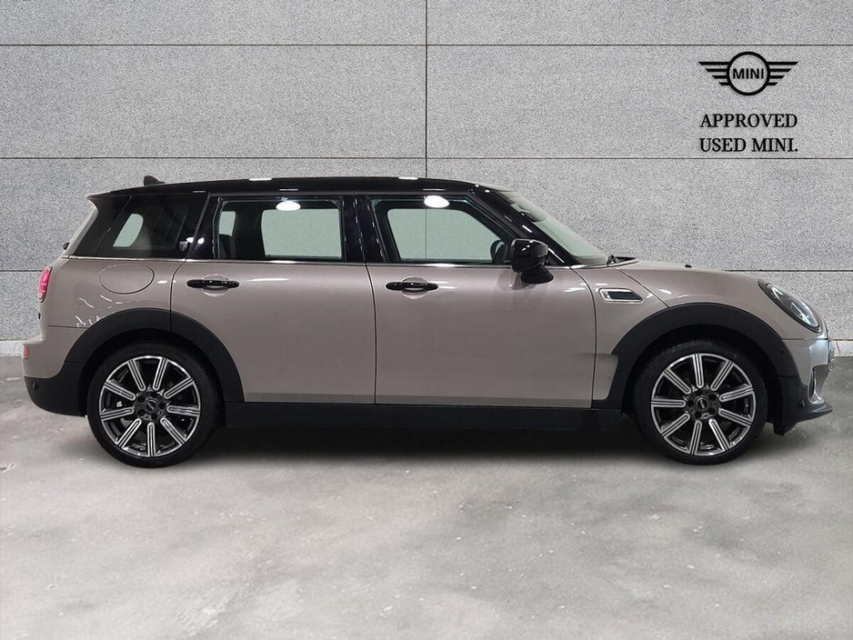 2022 MINI Clubman - image 25