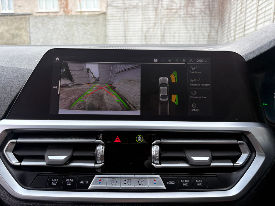 2021 BMW 3 Series 330e SE PRO AUTO / 20" UPGRADED ALLOYS / APPLE & ANDROID / ONE OWNER / BMW HISTORY / *FINANCE OPTIONS AVAILABLE* €26,949