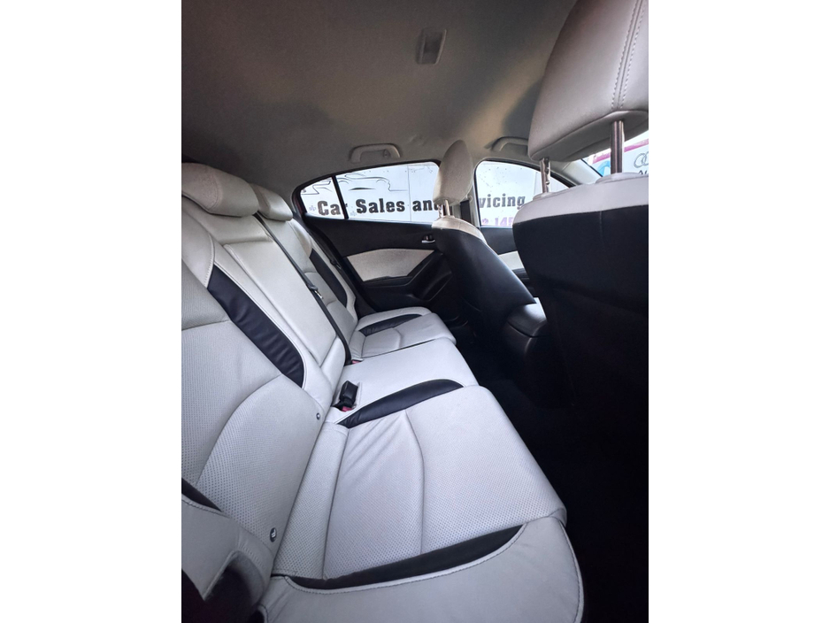 2014 Mazda Mazda3 2.2 D PLATINUM SPORT NAV 5DR €6,999