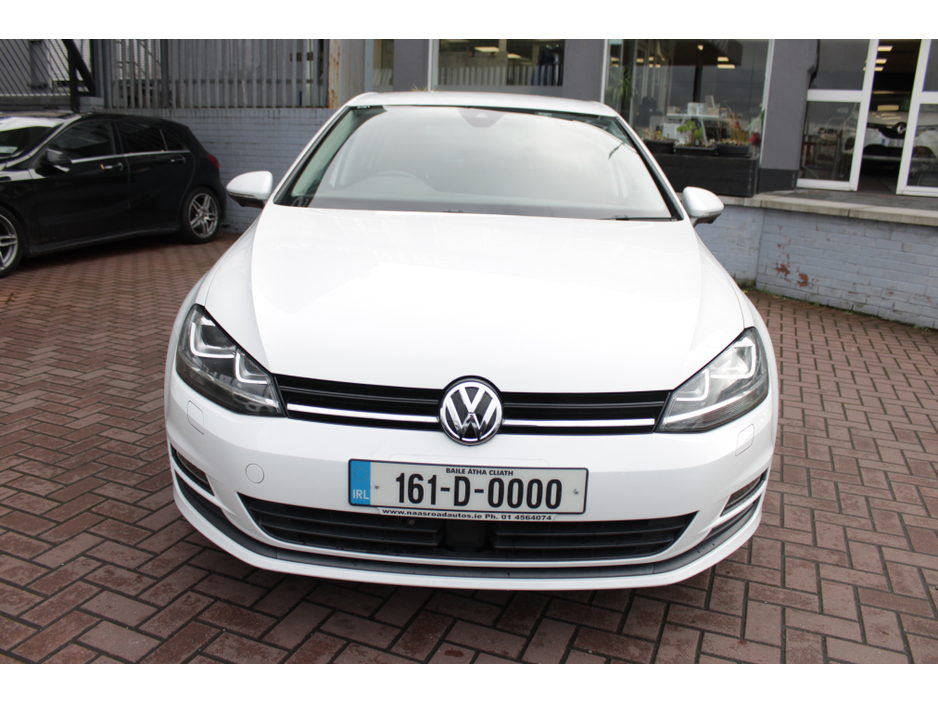 2016 Volkswagen Golf - image 9