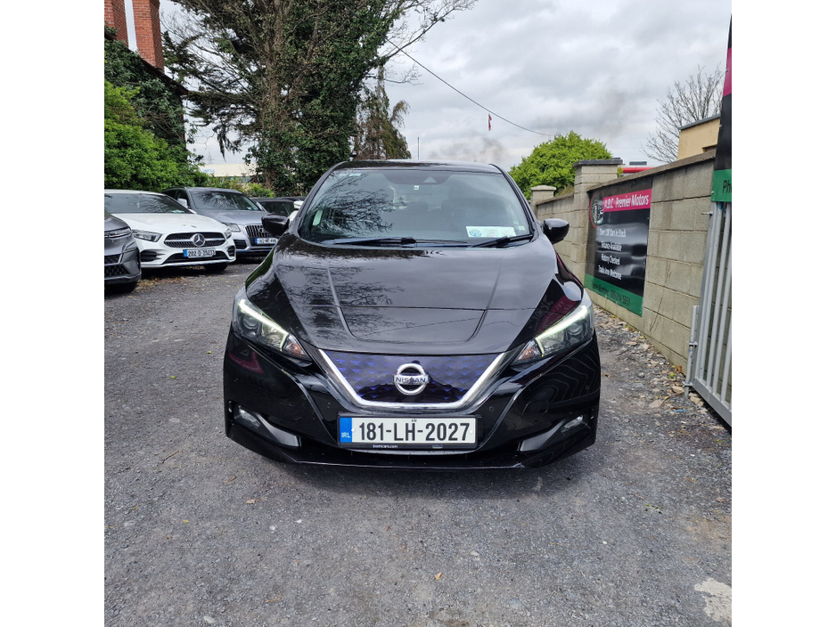 2018 Nissan Leaf - image 8