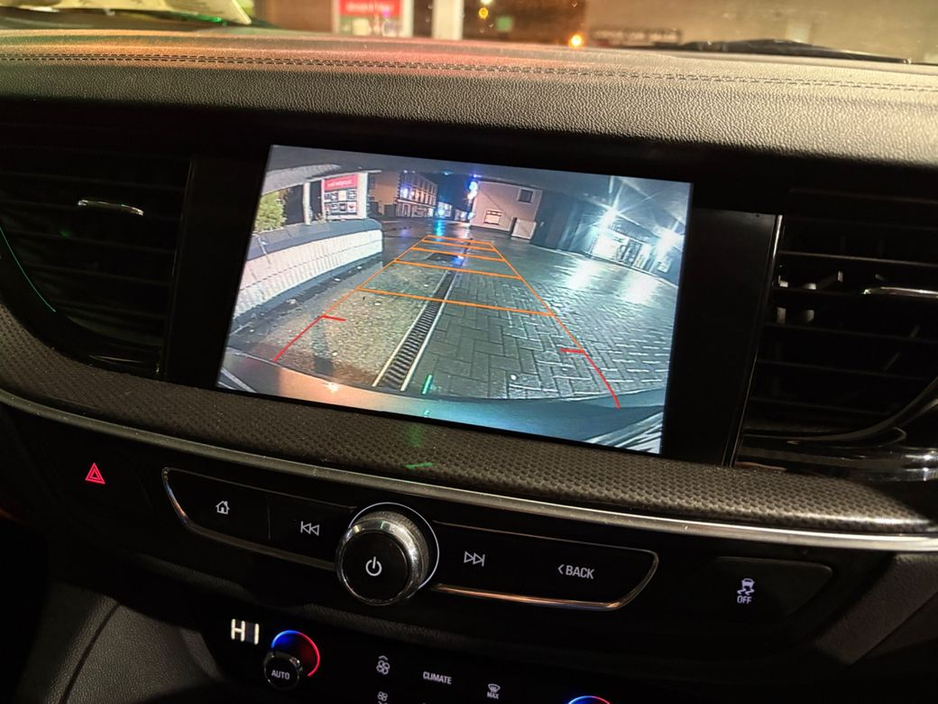 2018 Opel Insignia 1.6 CDTi 136 SRi Sports Tourer €12,990