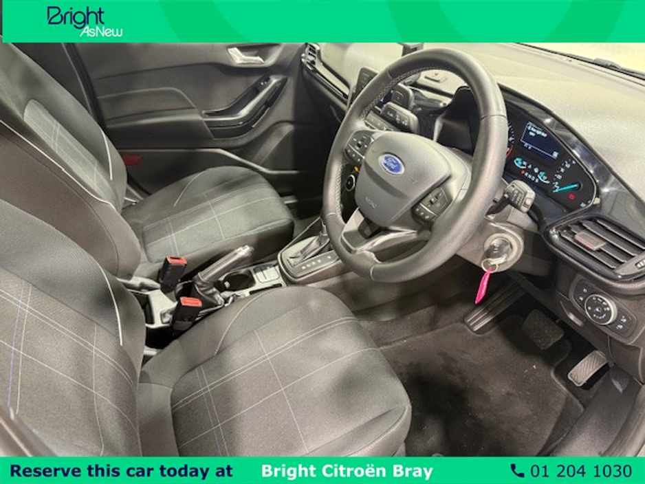 2019 Ford Fiesta - image 12