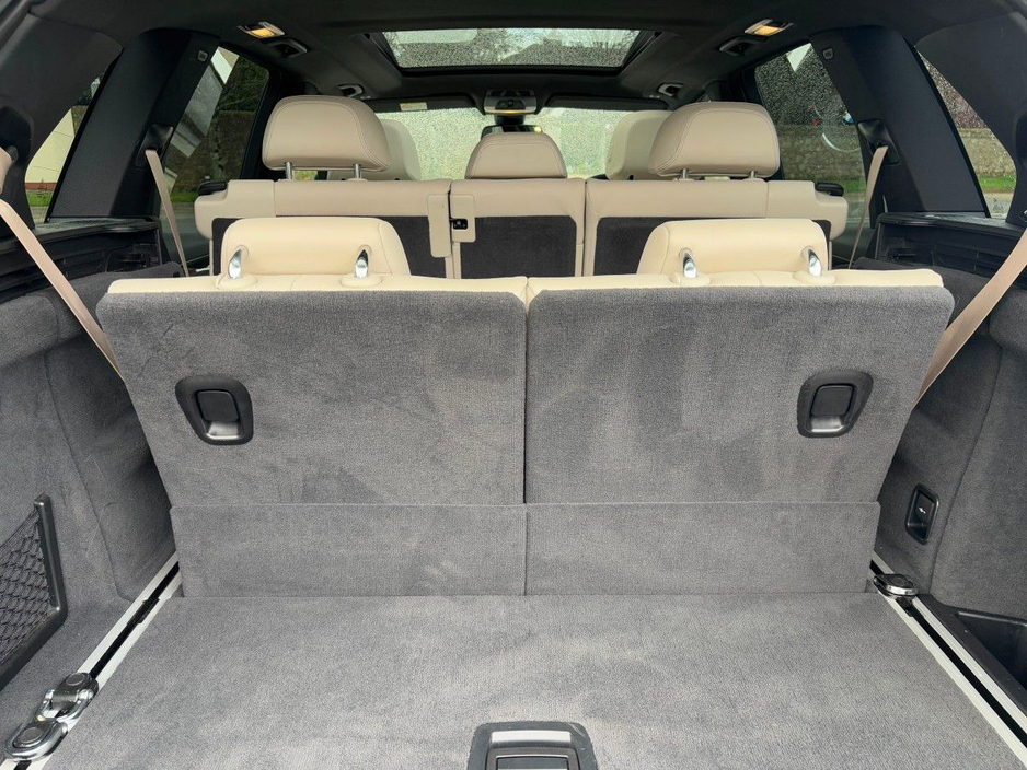 2017 BMW X5 - image 23