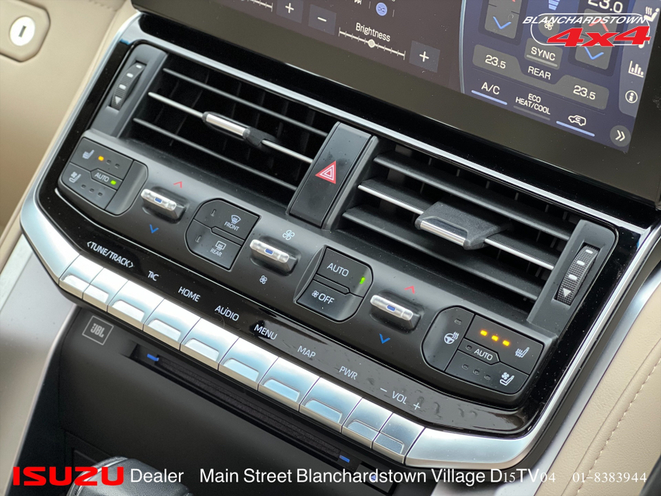 2023 Toyota Amazon LC300 70th ANNIVERSARY MODELISTA