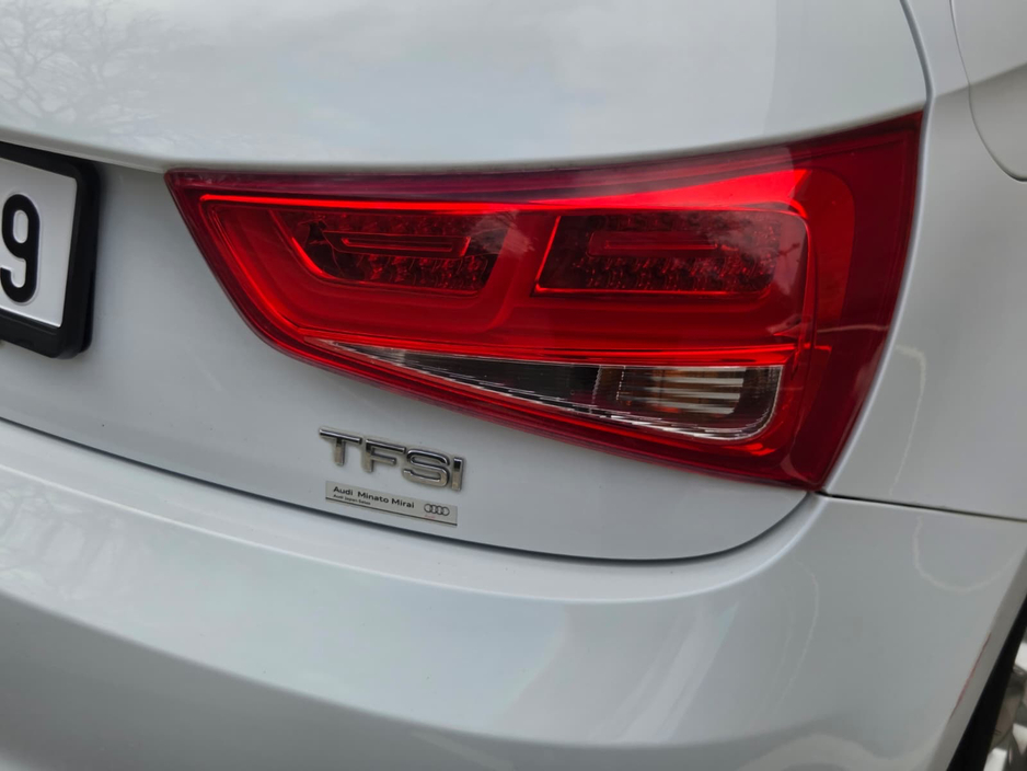 2013 Audi A1 - image 16