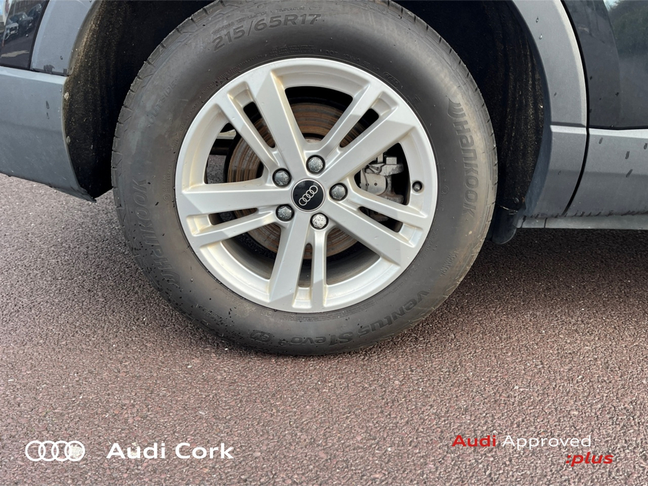 2024 Audi Q3 - image 9