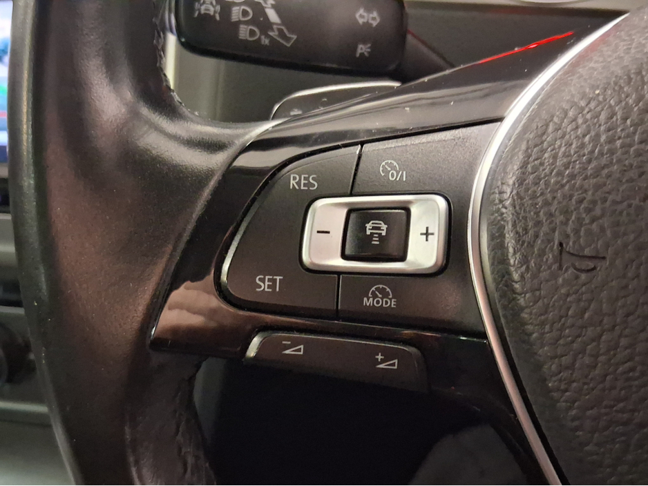 2013 Volkswagen Golf **AUTO - LOW KMS** €10,995