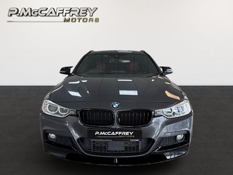 2015 BMW 3 Series - image 2