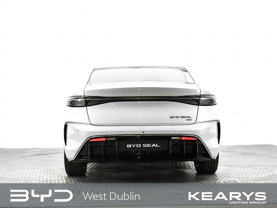 2026 BYD Seal - image 6