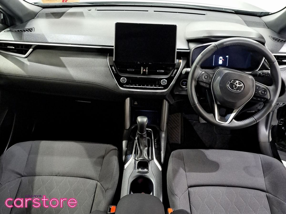 2024 Toyota Corolla Cross - image 11