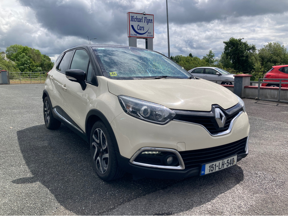 2015 Renault Captur - image 3