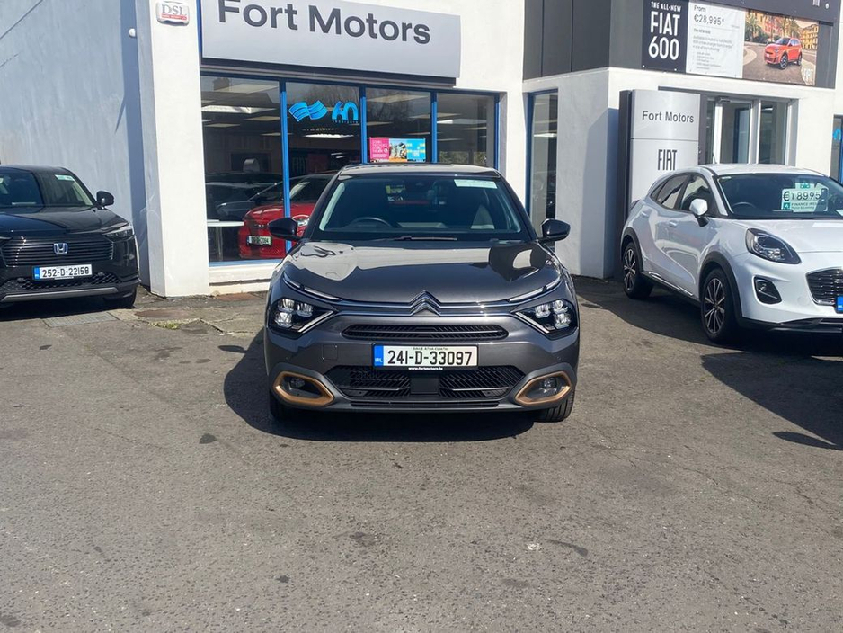 2024 Citroen C4 - image 3