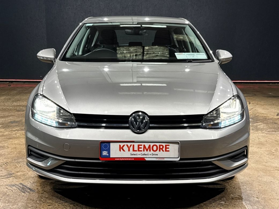 2018 Volkswagen Golf - image 8