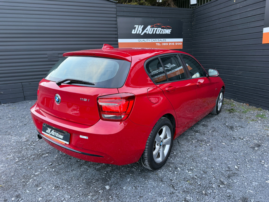 2013 BMW 1 Series - image 10