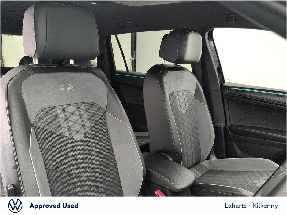 2023 Volkswagen Tiguan Allspace - image 24