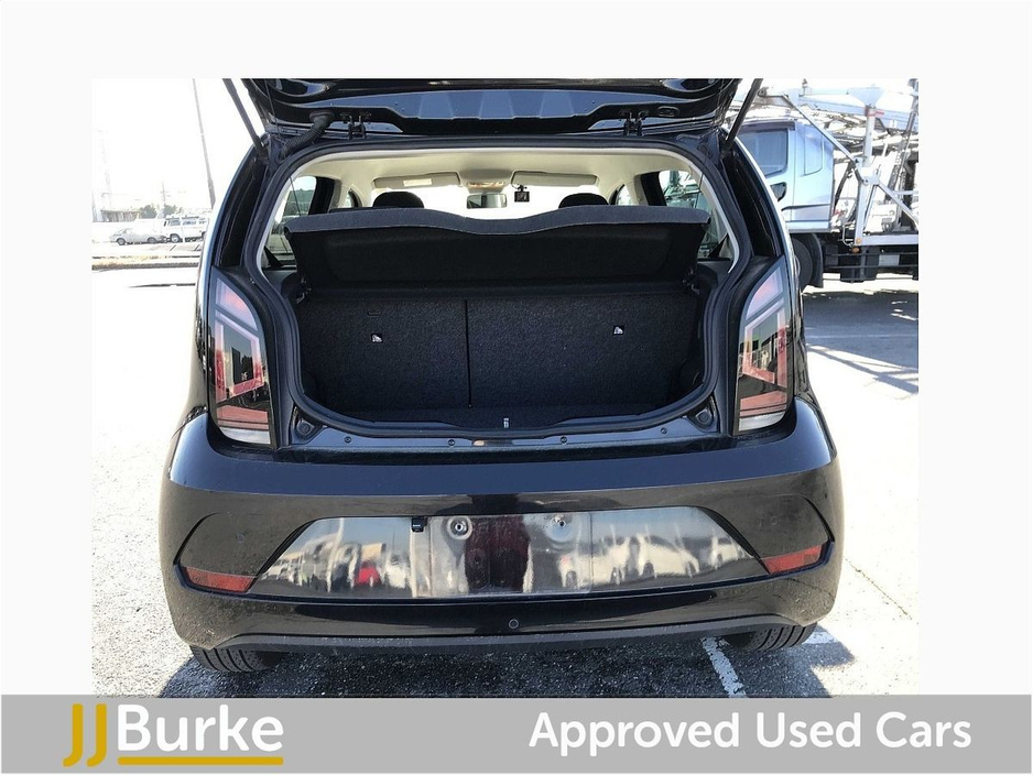 2019 Volkswagen up! - image 12