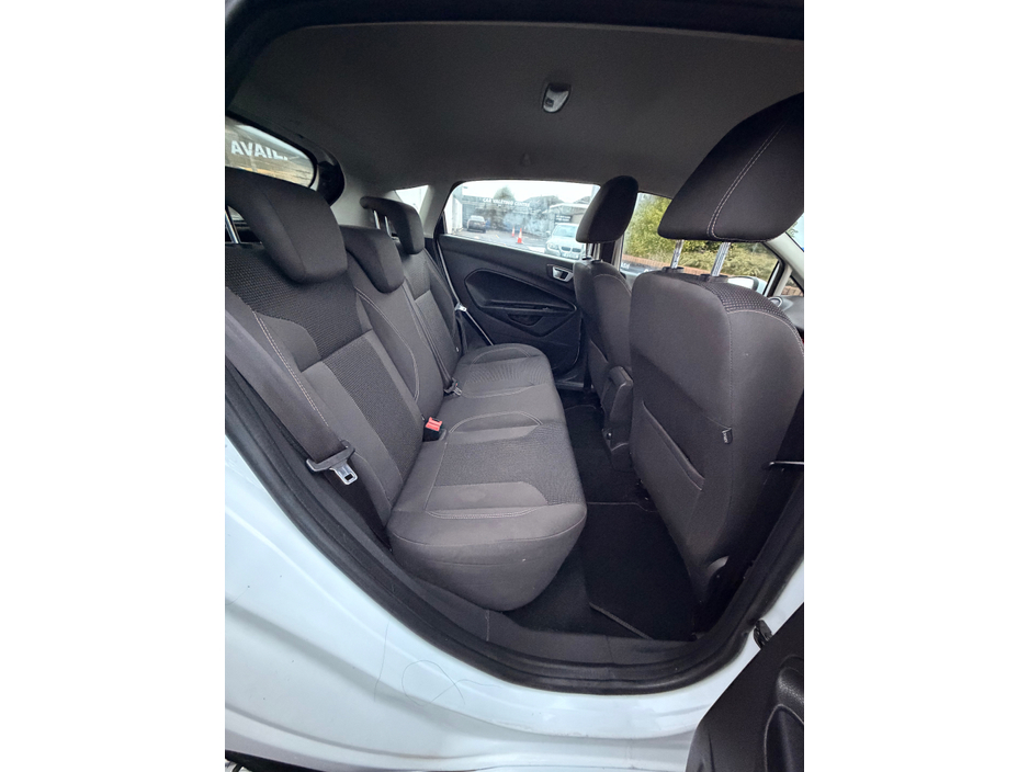 2016 Ford Fiesta ABA-WF0SFJ 5DR AUTO €10,950