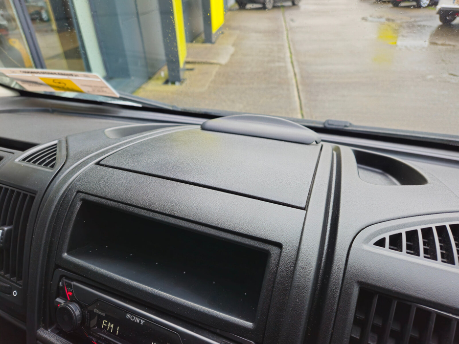 2022 Opel Movano  €16,000