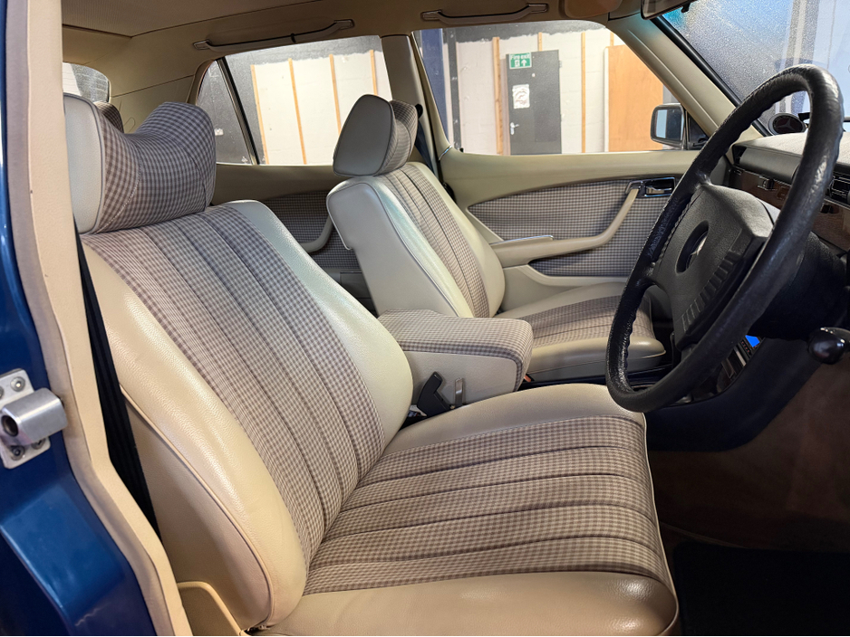 1972 Mercedes-Benz S Class 280SE SCLASS