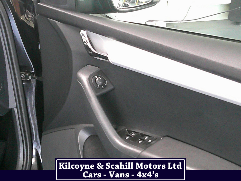 2015 Skoda Octavia - image 19