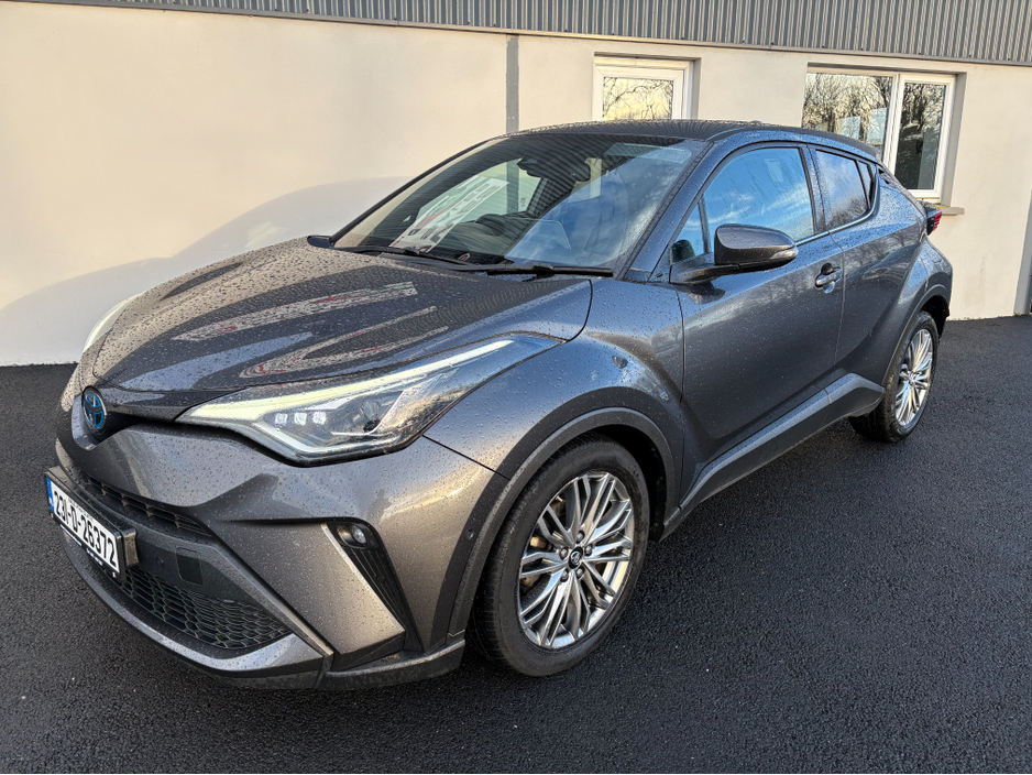 2023 Toyota C-HR HYBRID SOL 4DR AUTO €23,950