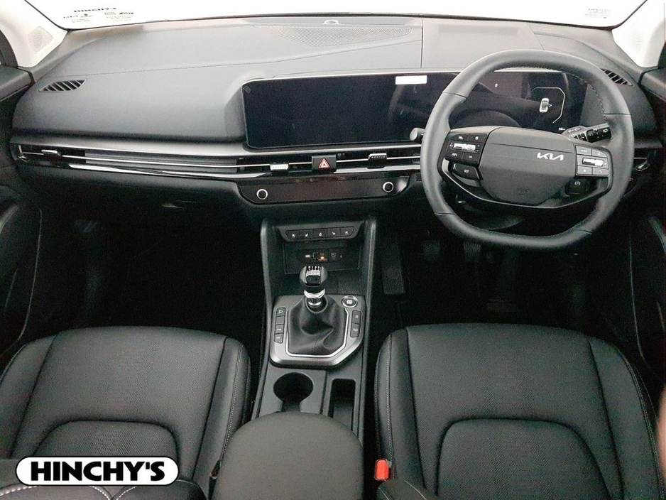 2026 Kia Sportage - image 2